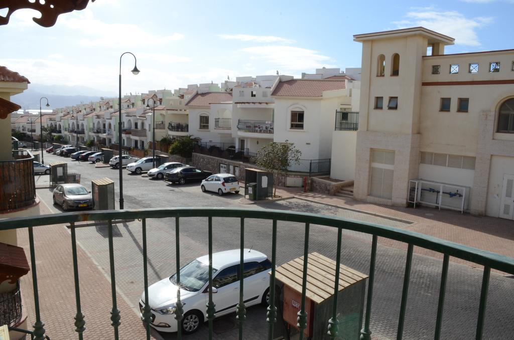 Michelle'S Apartment Eilat Esterno foto