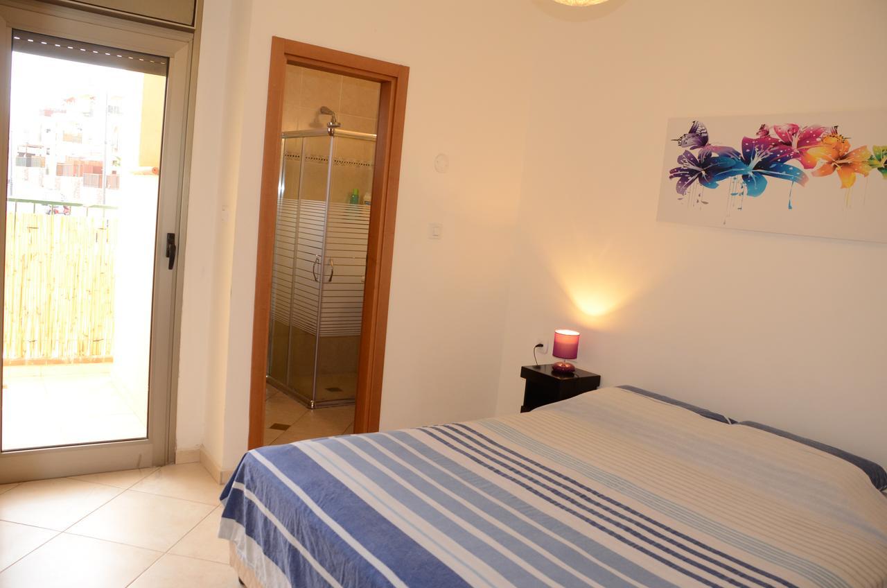Michelle'S Apartment Eilat Esterno foto