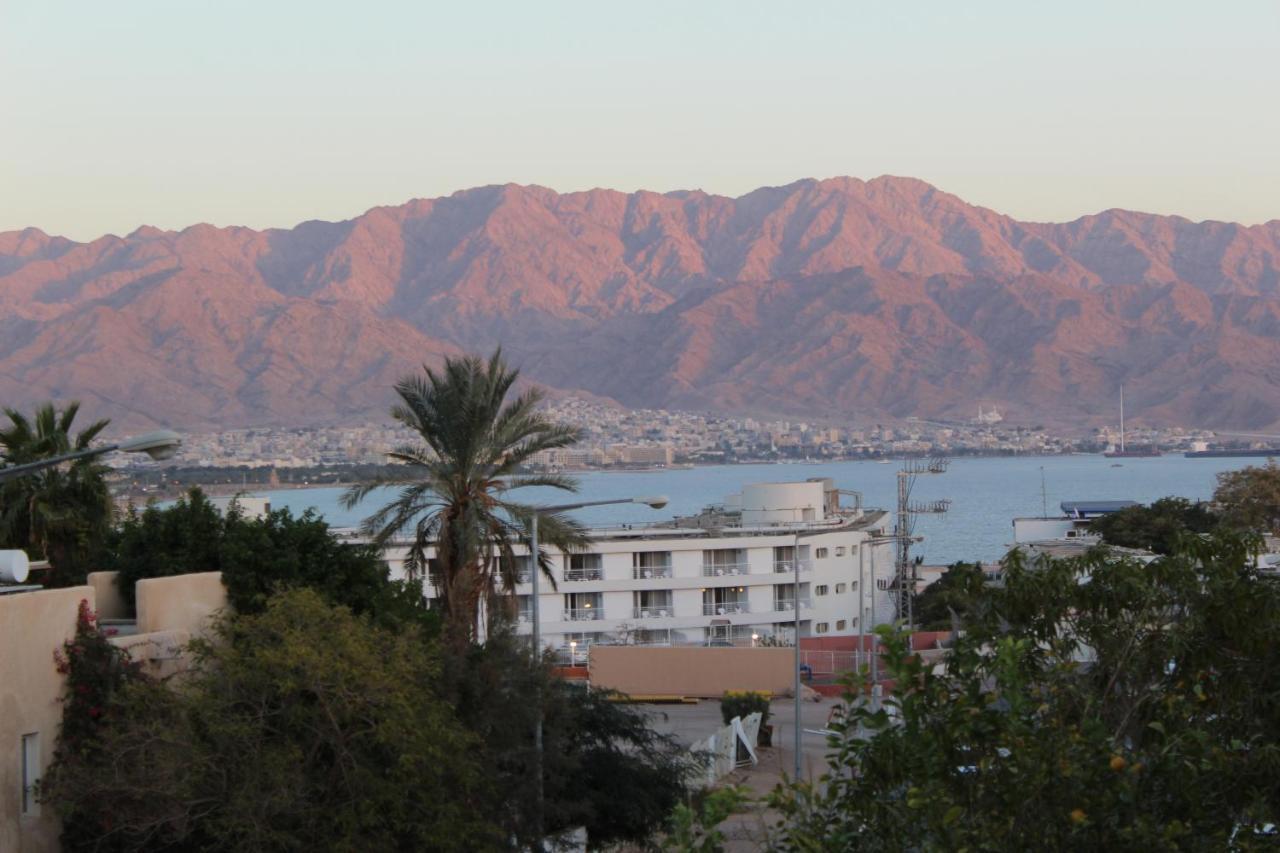Michelle'S Apartment Eilat Esterno foto